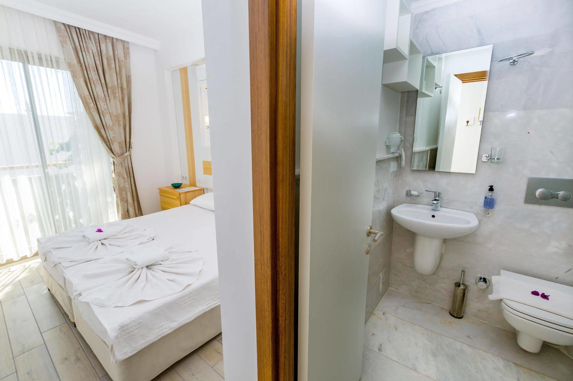 Defne Hotel Kaş Exteriör bild