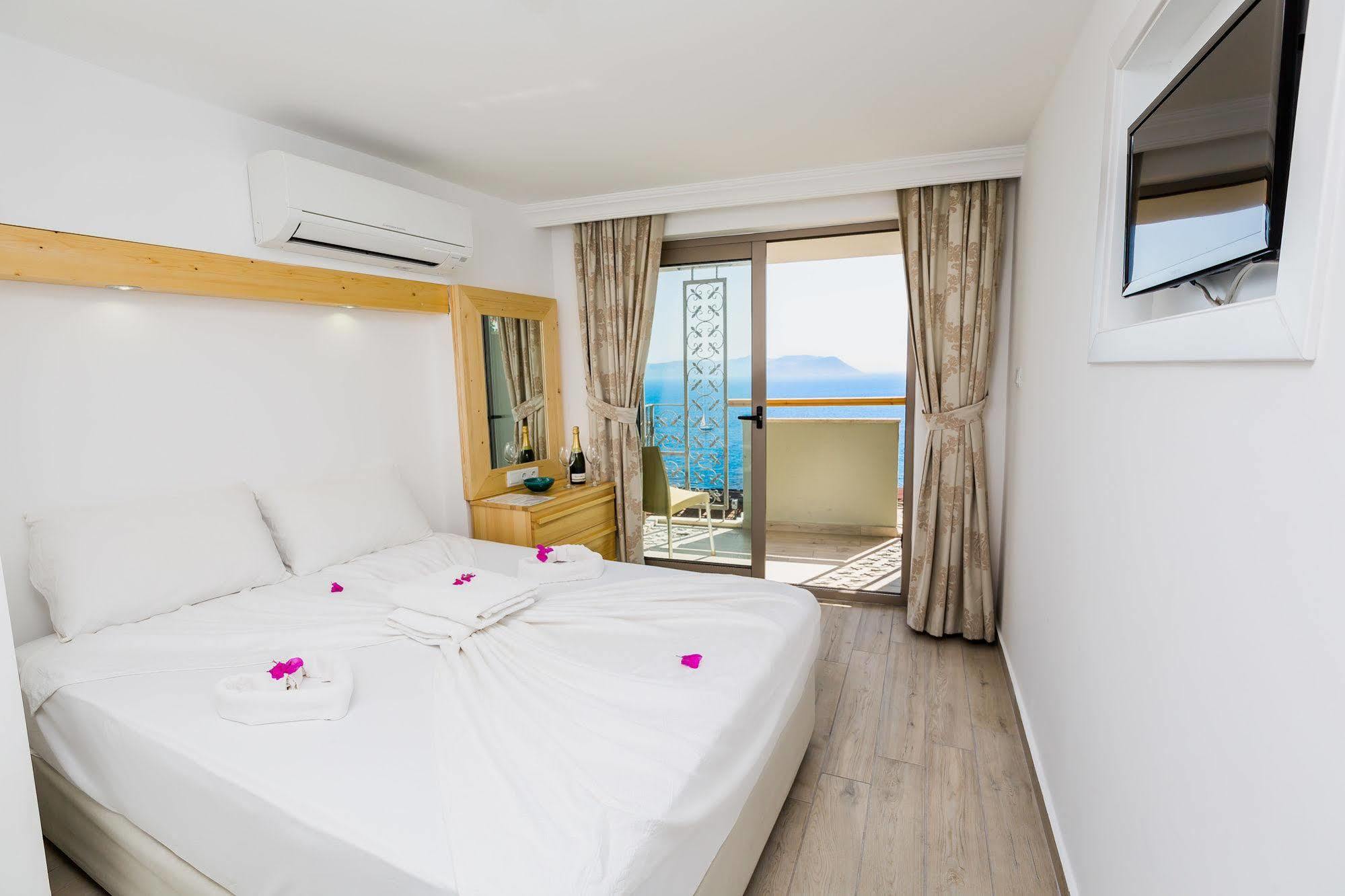Defne Hotel Kaş Exteriör bild